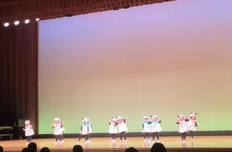 たんぽぽ組♪ふりふりパンダ