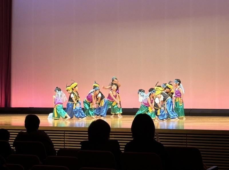 月組　♪フレンド・ライク・ミー